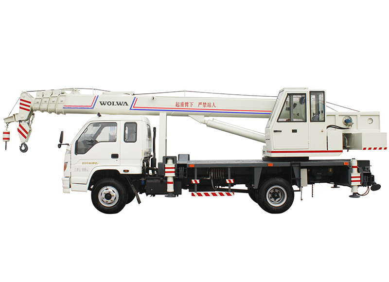 沃爾華GNQY-C10型10噸汽車吊實物圖 沃爾華GNQY-C10型10噸汽車吊實物圖
