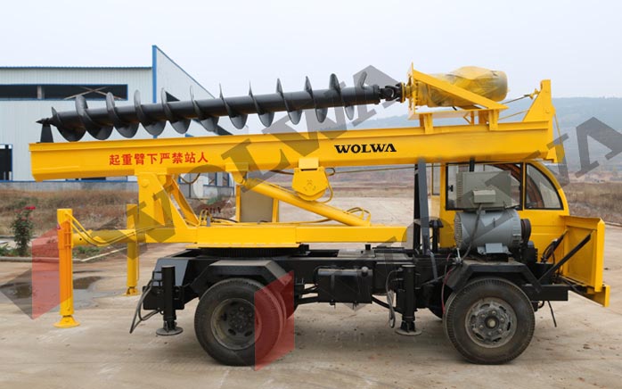 GNLZ360輪式長螺旋打樁機 GNLZ360輪式長螺旋打樁機